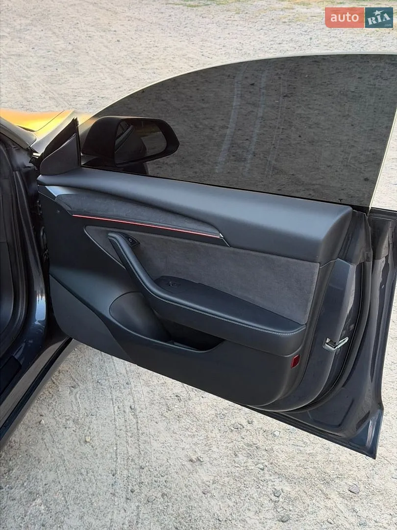 2022 Tesla Model 3 - мініатюра 18