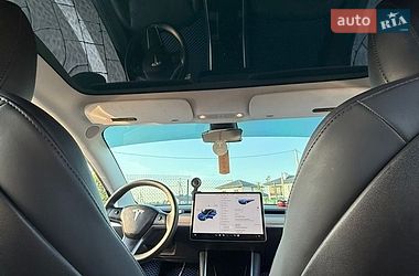 Седан Tesla Model 3 2020 в Львові фото 35 Седан Tesla Model 3 2020 в Львові