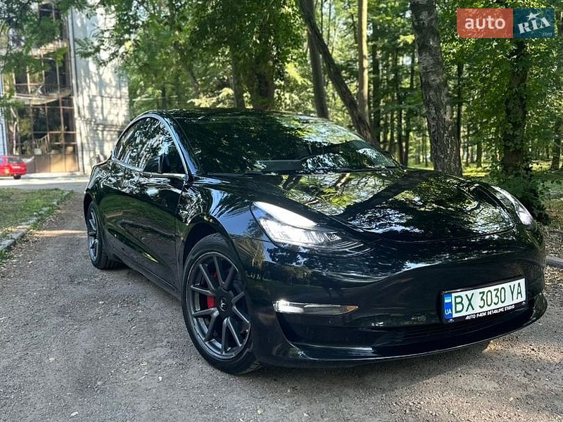 Седан Tesla Model 3 2019 в Черновцах фото 3 Седан Tesla Model 3 2019 в Черновцах