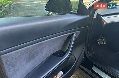 Седан Tesla Model 3 2019 в Черновцах фото 15 Седан Tesla Model 3 2019 в Черновцах