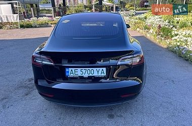 Седан Tesla Model 3 2018 в Днепре
