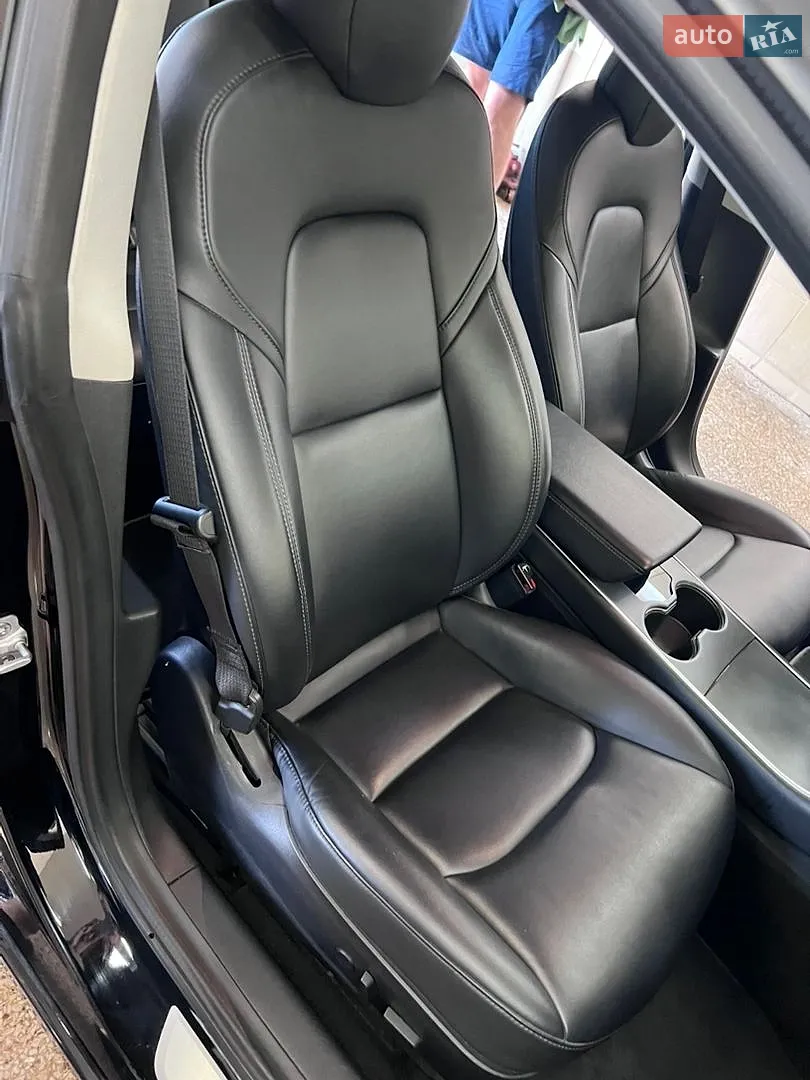 2018 Tesla Model 3 - мініатюра 9
