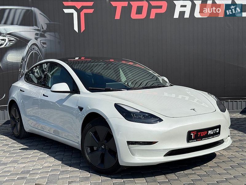 Седан Tesla Model 3 2023 в Львові фото 14 Седан Tesla Model 3 2023 в Львові