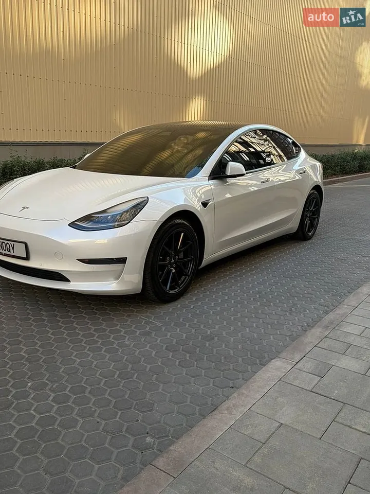 2019 Tesla Model 3 - мініатюра 39