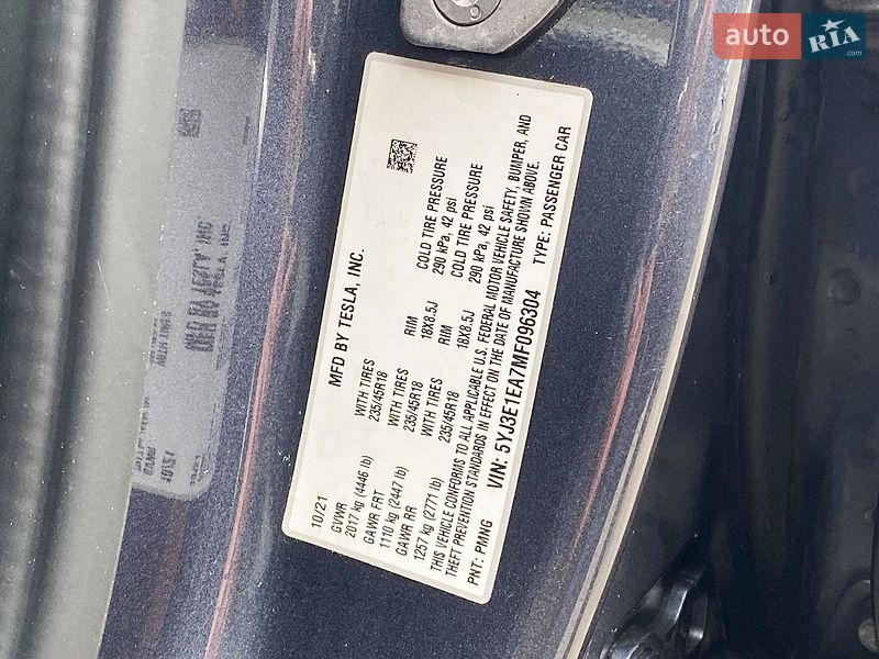 Седан Tesla Model 3 2021 в Львові