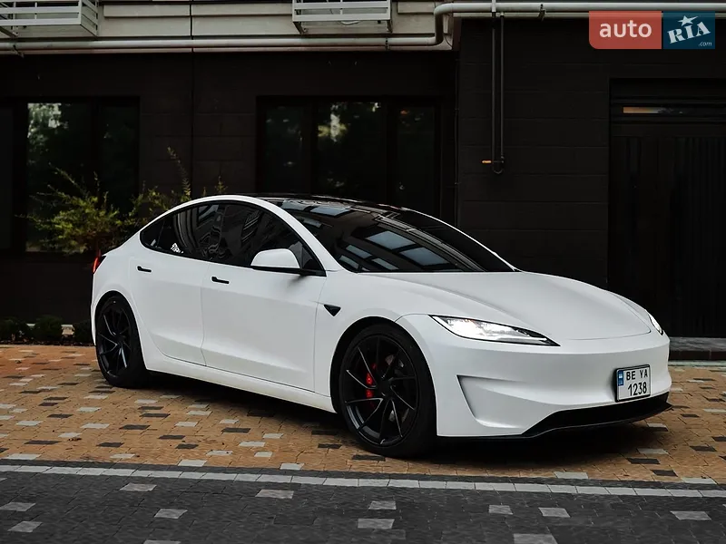 Tesla Model 3