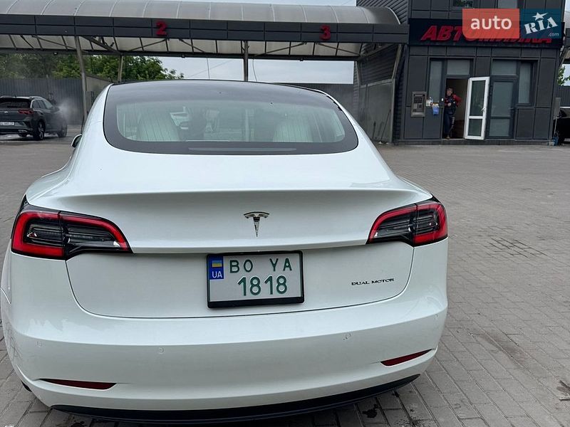 Седан Tesla Model 3 2019 в Тернополі фото 6 Седан Tesla Model 3 2019 в Тернополі