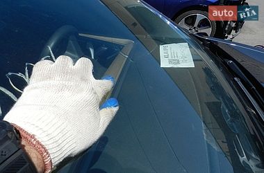 Седан Tesla Model 3 2021 в Івано-Франківську