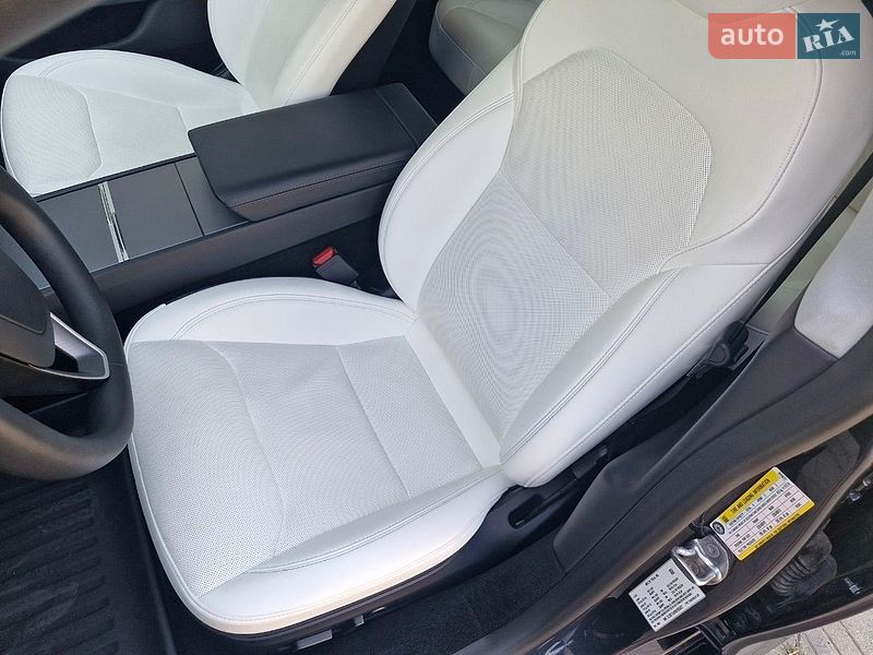 Седан Tesla Model 3 2024 в Миколаєві фото 21 Седан Tesla Model 3 2024 в Миколаєві