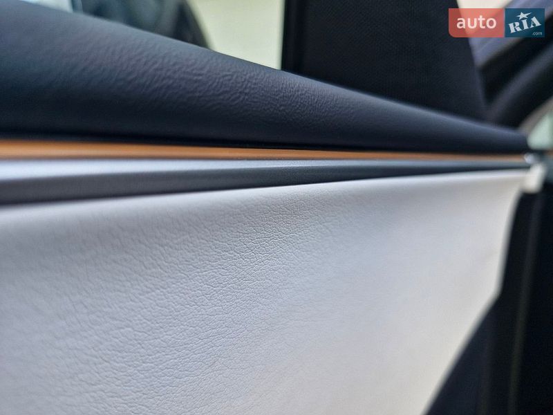 Седан Tesla Model 3 2024 в Миколаєві фото 12 Седан Tesla Model 3 2024 в Миколаєві