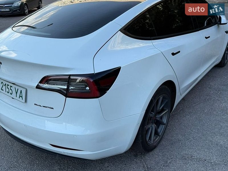 Седан Tesla Model 3 2021 в Дніпрі фото 6 Седан Tesla Model 3 2021 в Дніпрі