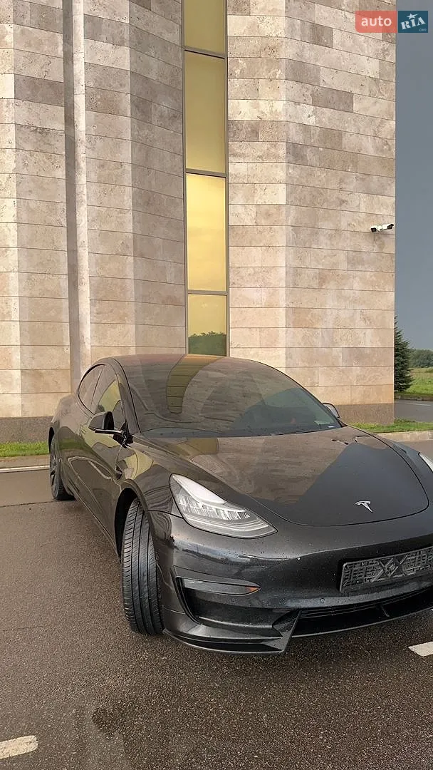 2019 Tesla Model 3 - мініатюра 16