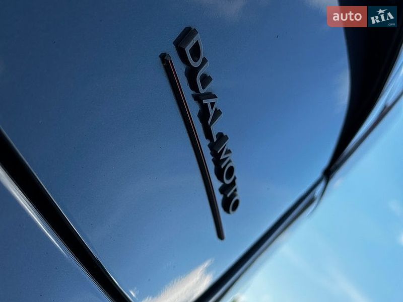 Седан Tesla Model 3 2021 в Дніпрі
