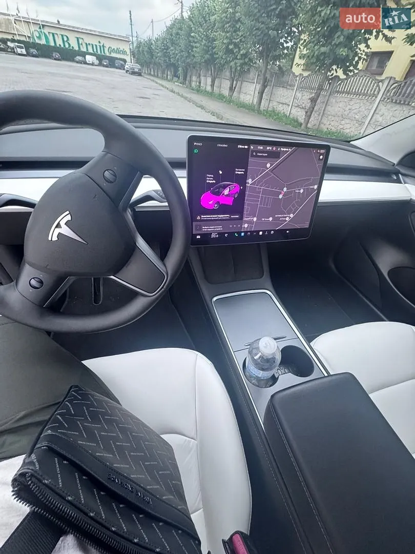 2021 Tesla Model 3 - мініатюра 10