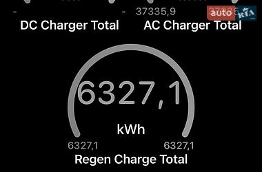 Седан Tesla Model 3 2018 в Львові