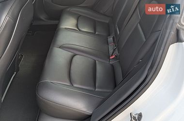 Седан Tesla Model 3 2021 в Ивано-Франковске