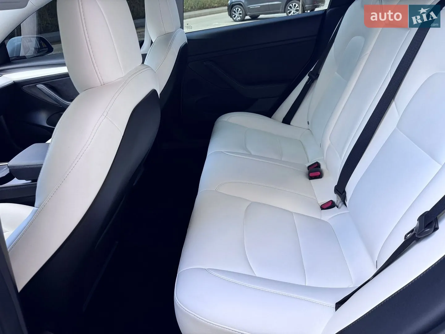 2022 Tesla Model 3 - мініатюра 16