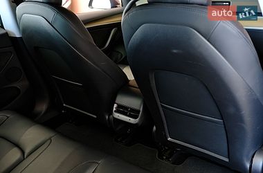 Седан Tesla Model 3 2023 в Одесі