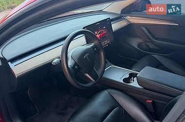 Седан Tesla Model 3 2022 в Киеве