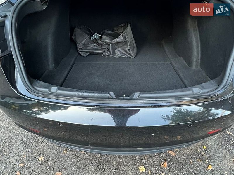 Седан Tesla Model 3 2021 в Хмельницькому