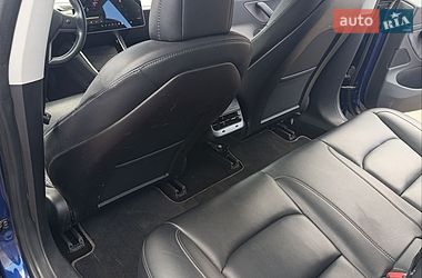 Седан Tesla Model 3 2018 в Киеве