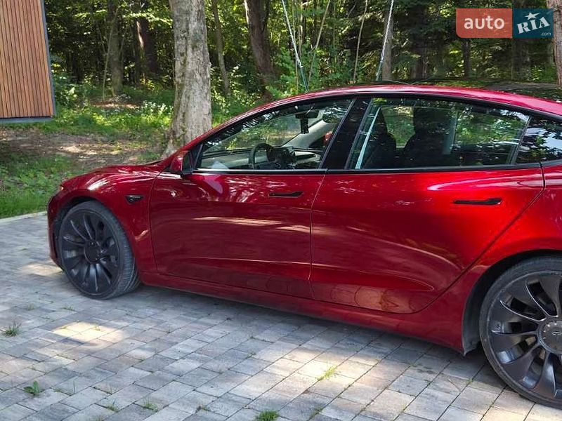 Седан Tesla Model 3 2024 в Самборі фото 17 Седан Tesla Model 3 2024 в Самборі