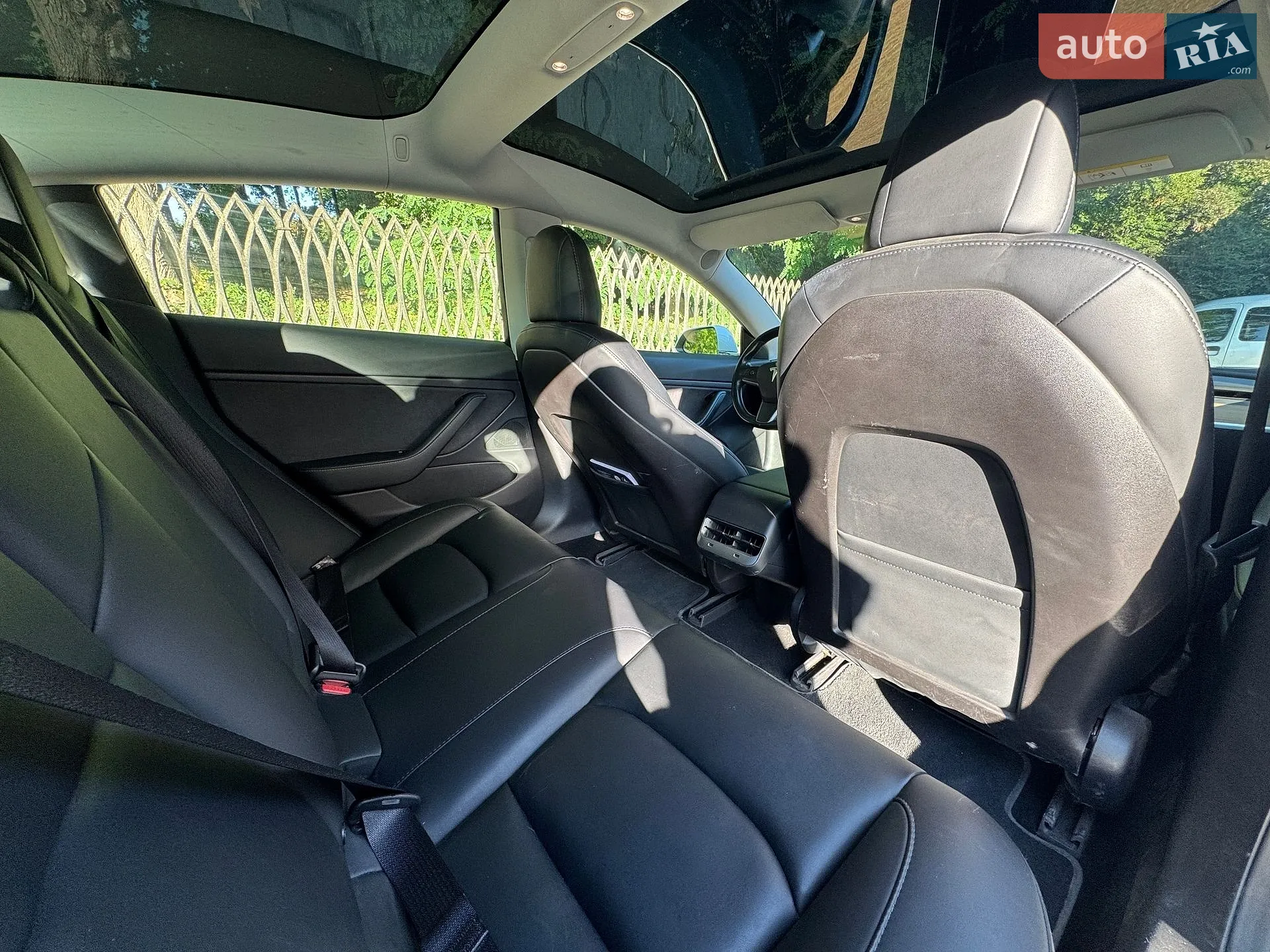 2019 Tesla Model 3 - мініатюра 32