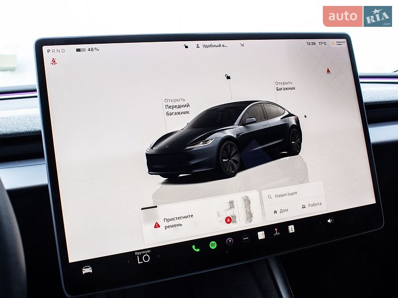 Седан Tesla Model 3 2024 в Львові