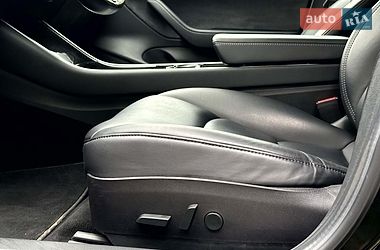 Седан Tesla Model 3 2018 в Вінниці