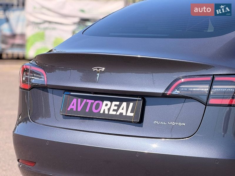 Седан Tesla Model 3 2021 в Кривому Розі фото 25 Седан Tesla Model 3 2021 в Кривому Розі