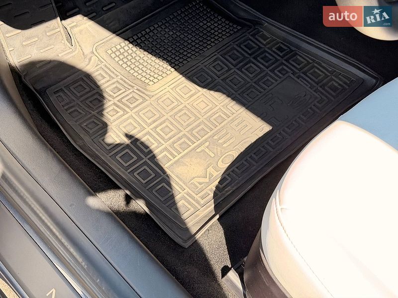 Седан Tesla Model 3 2021 в Кривому Розі фото 43 Седан Tesla Model 3 2021 в Кривому Розі