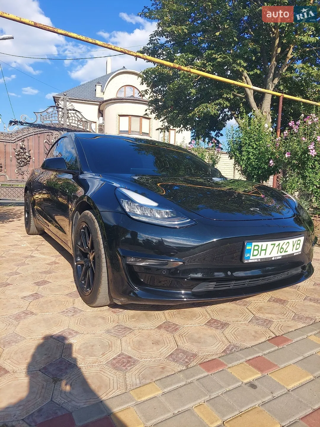 2018 Tesla Model 3 - фото 1