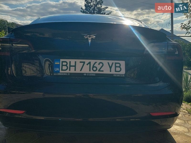 Седан Tesla Model 3 2018 в Одессе
