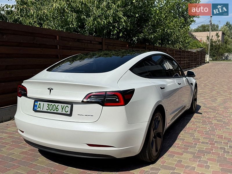 Седан Tesla Model 3 2023 в Киеве фото 11 Седан Tesla Model 3 2023 в Киеве