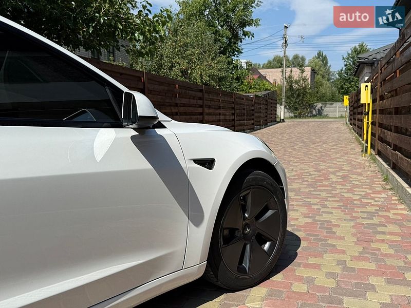 Седан Tesla Model 3 2023 в Киеве фото 8 Седан Tesla Model 3 2023 в Киеве