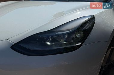 Седан Tesla Model 3 2023 в Киеве фото 26 Седан Tesla Model 3 2023 в Киеве