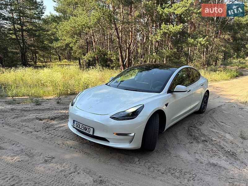 Седан Tesla Model 3 2022 в Дніпрі фото 2 Седан Tesla Model 3 2022 в Дніпрі