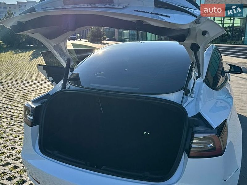 Седан Tesla Model 3 2022 в Хмельницком фото 18 Седан Tesla Model 3 2022 в Хмельницком