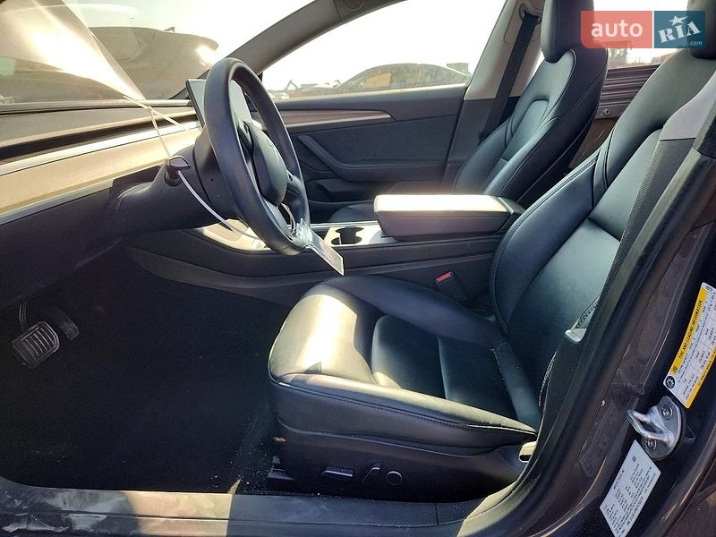 Седан Tesla Model 3 2023 в Львові фото 7 Седан Tesla Model 3 2023 в Львові