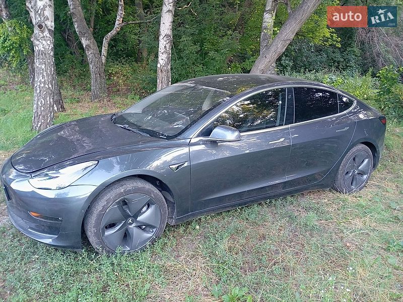 Седан Tesla Model 3 2019 в Запорожье