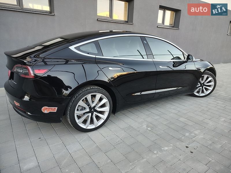 Седан Tesla Model 3 2019 в Ивано-Франковске фото 15 Седан Tesla Model 3 2019 в Ивано-Франковске