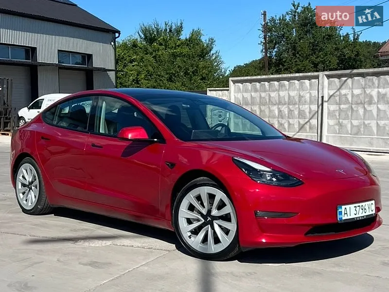 Tesla Model 3