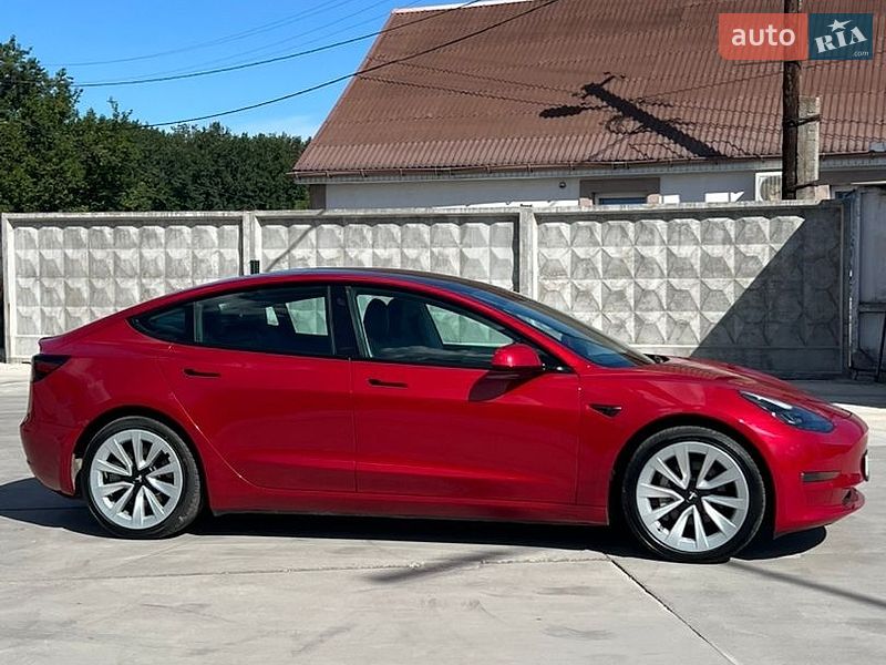 Седан Tesla Model 3 2021 в Белой Церкви