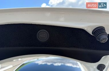 Седан Tesla Model 3 2024 в Вінниці