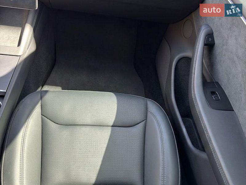 Седан Tesla Model 3 2024 в Петропавловской Борщаговке фото 18 Седан Tesla Model 3 2024 в Петропавловской Борщаговке
