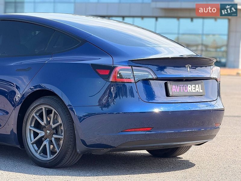 Седан Tesla Model 3 2022 в Кривому Розі фото 24 Седан Tesla Model 3 2022 в Кривому Розі