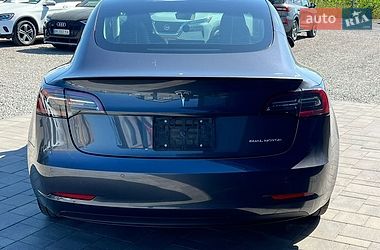 Седан Tesla Model 3 2020 в Рівному