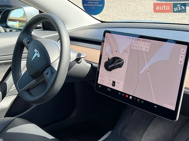 Седан Tesla Model 3 2020 в Рівному