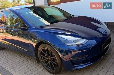 tesla model-3 2022 в Ровно от профессионального продавца Andrey