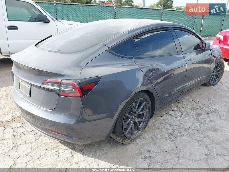 Седан Tesla Model 3 2023 в Новояворовске фото 5 Седан Tesla Model 3 2023 в Новояворовске